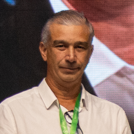 Leandro Oliveira Barcelos